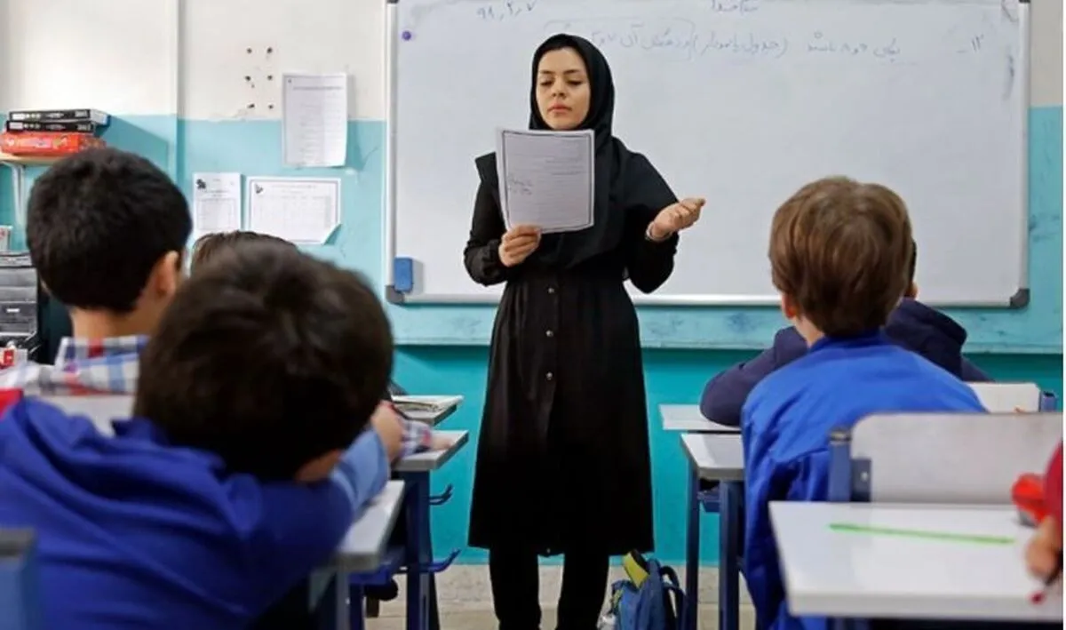 جزئیات افزایش حقوق معلمان از مهرماه/ اعلام زمان واریز معوقات جاماندگان رتبهبندی ۱۴۰۰